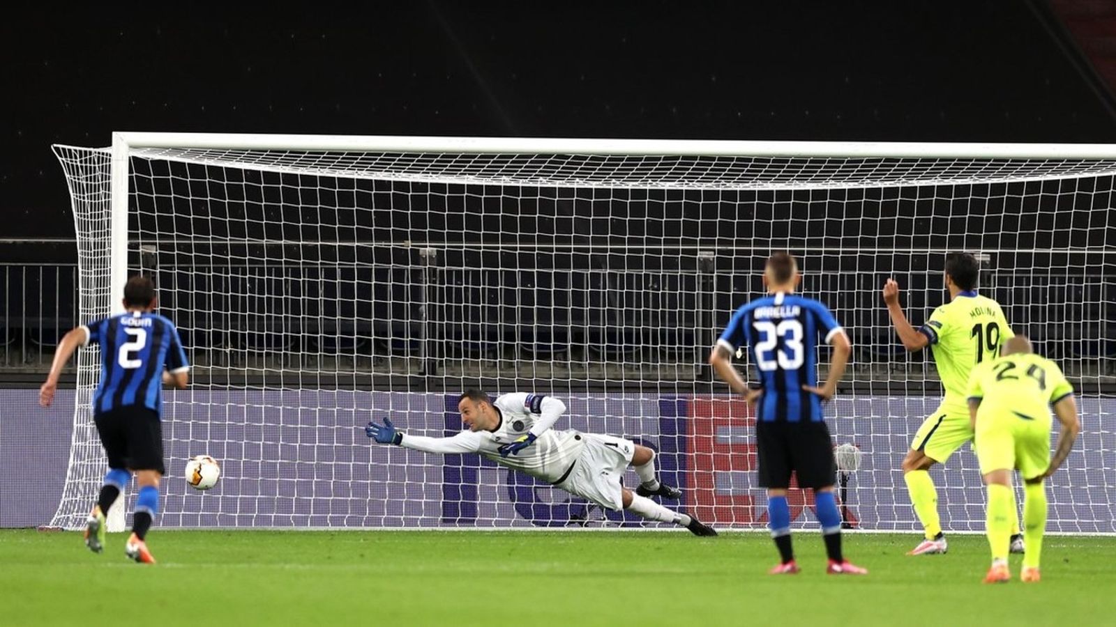 Penalti fallado por Jorge Molina