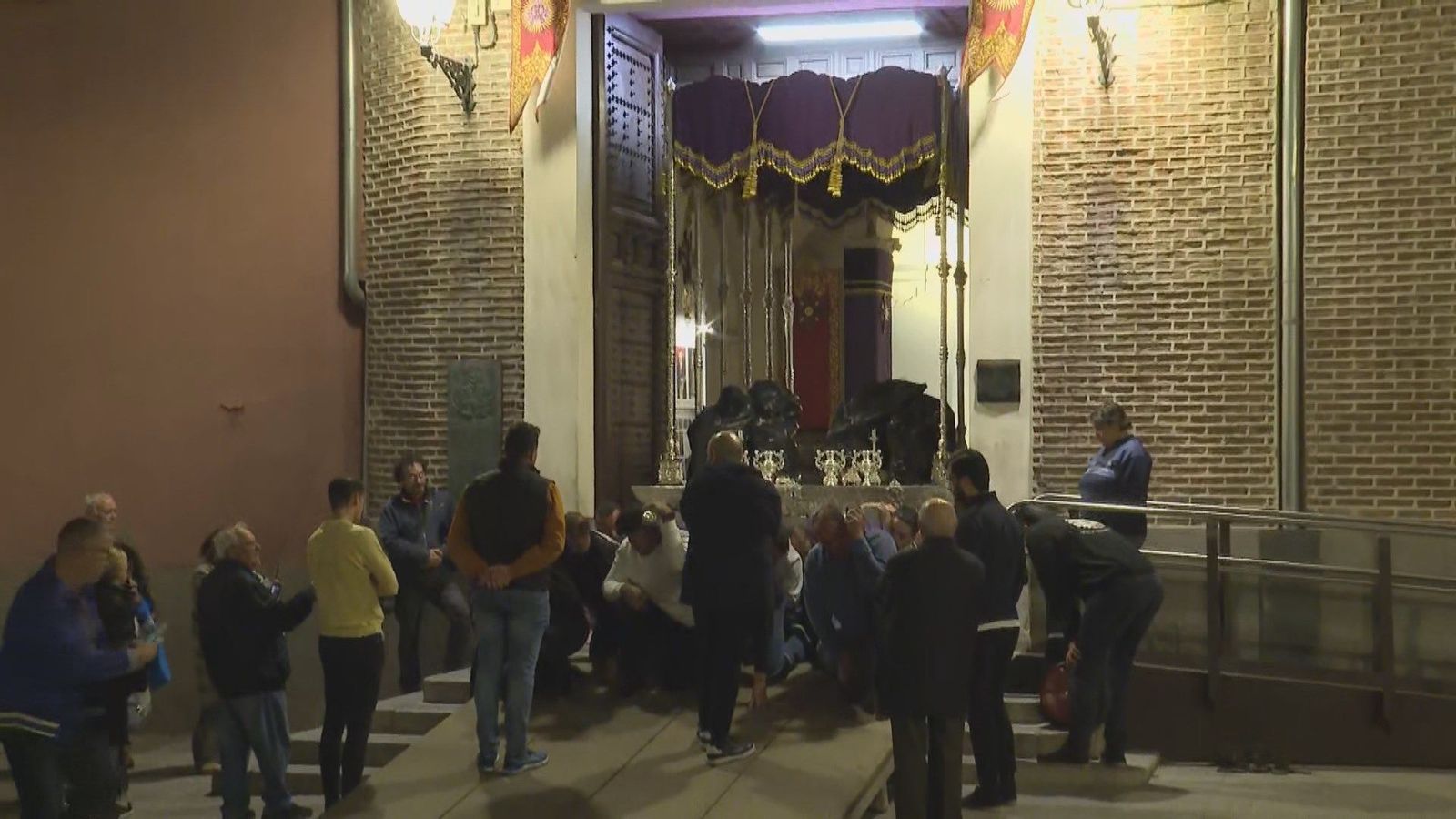 La hermandad de Jesús El Pobre intensifica los ensayos antes de la Semana Santa