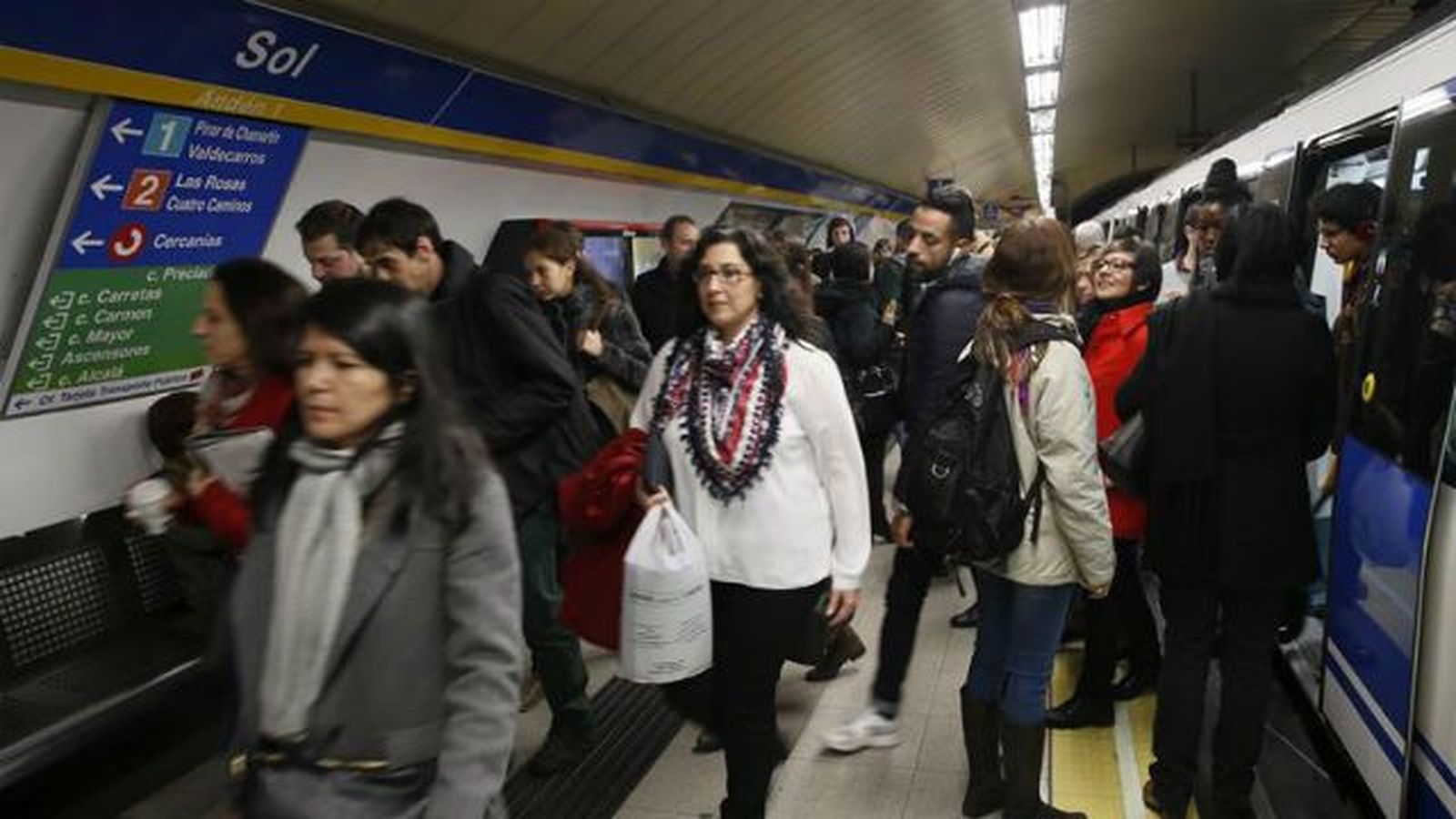 La tercera jornada de la huelga transcurre sin incidentes