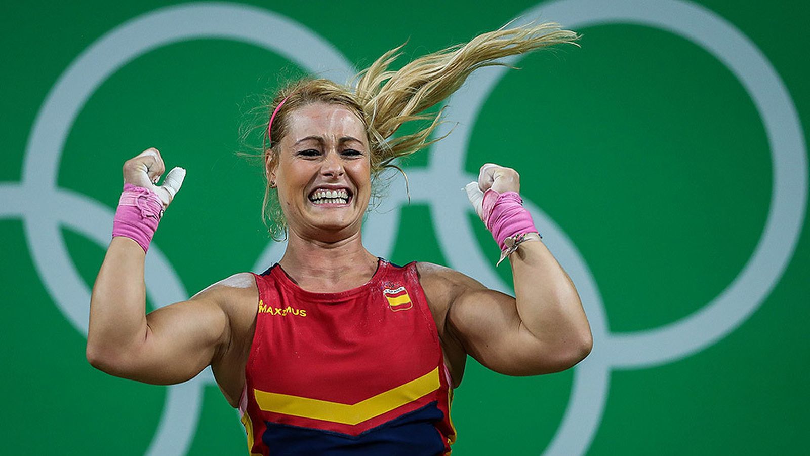La española Lidia Valentín celebra al ganar la medalla de bronce en los Juegos de Río 2016
