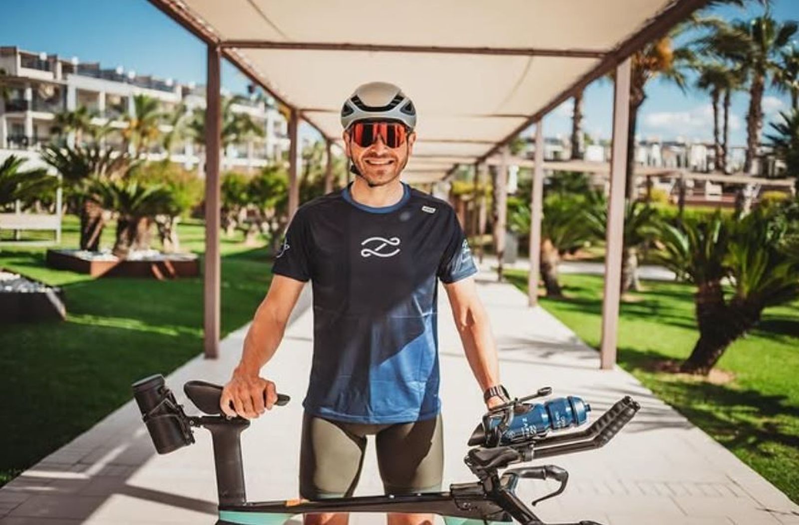 El trompetista que hará 17 ironman en 17 días para luchar contra el cáncer infantil