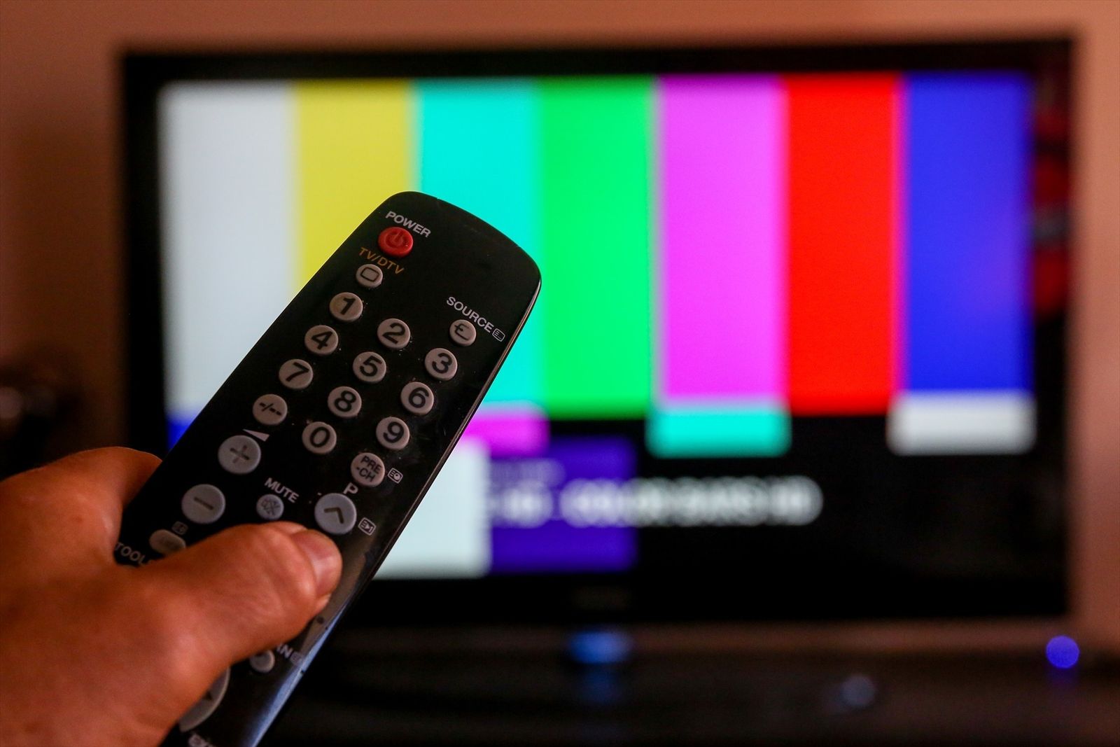 Mando televisión
