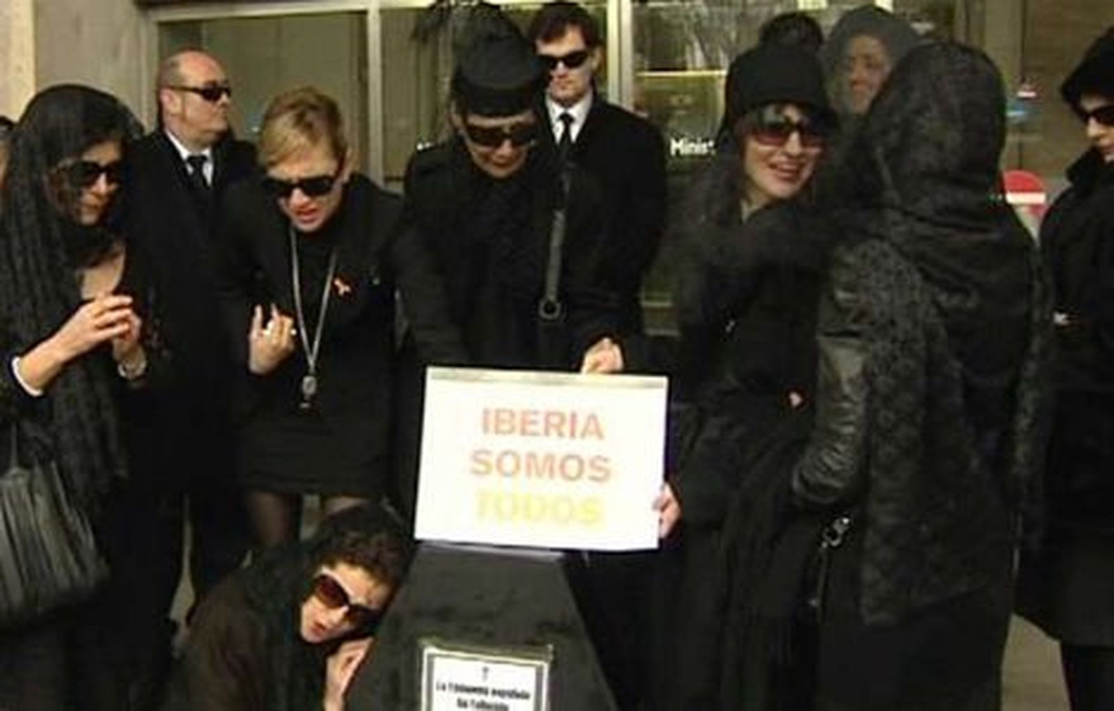 La dirección y los trabajadores de Iberia aceptan un mediador