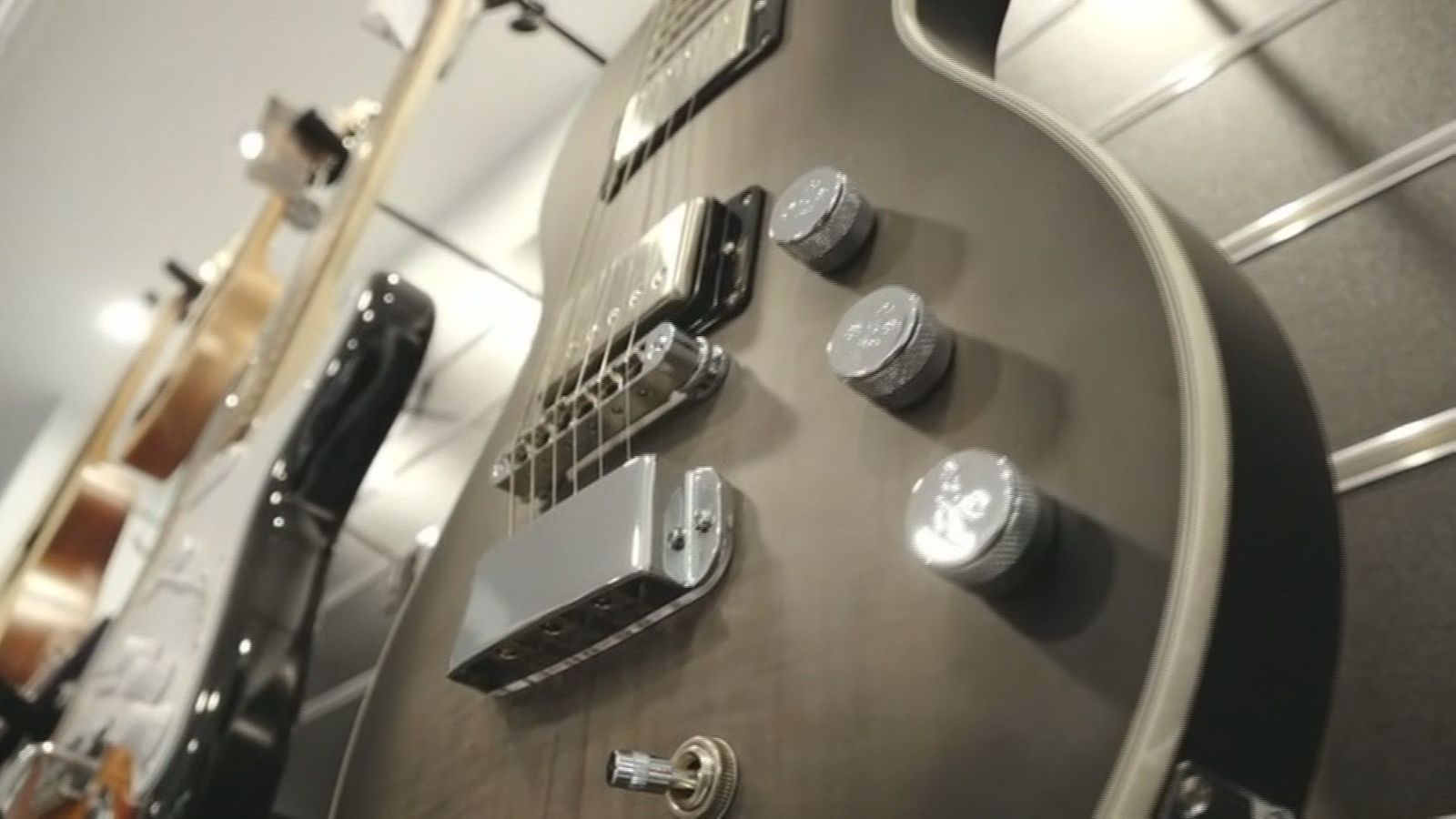 Guitarras a precio de chollo en Móstoles
