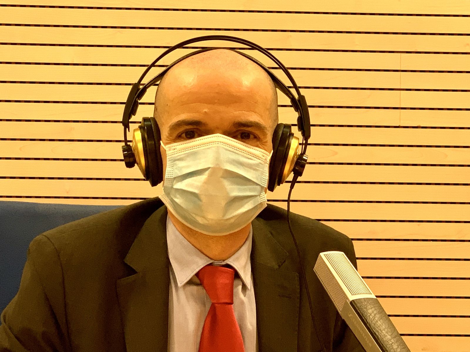 ENTREVISTAFORMULASALUD02042022_20220401095744.xml