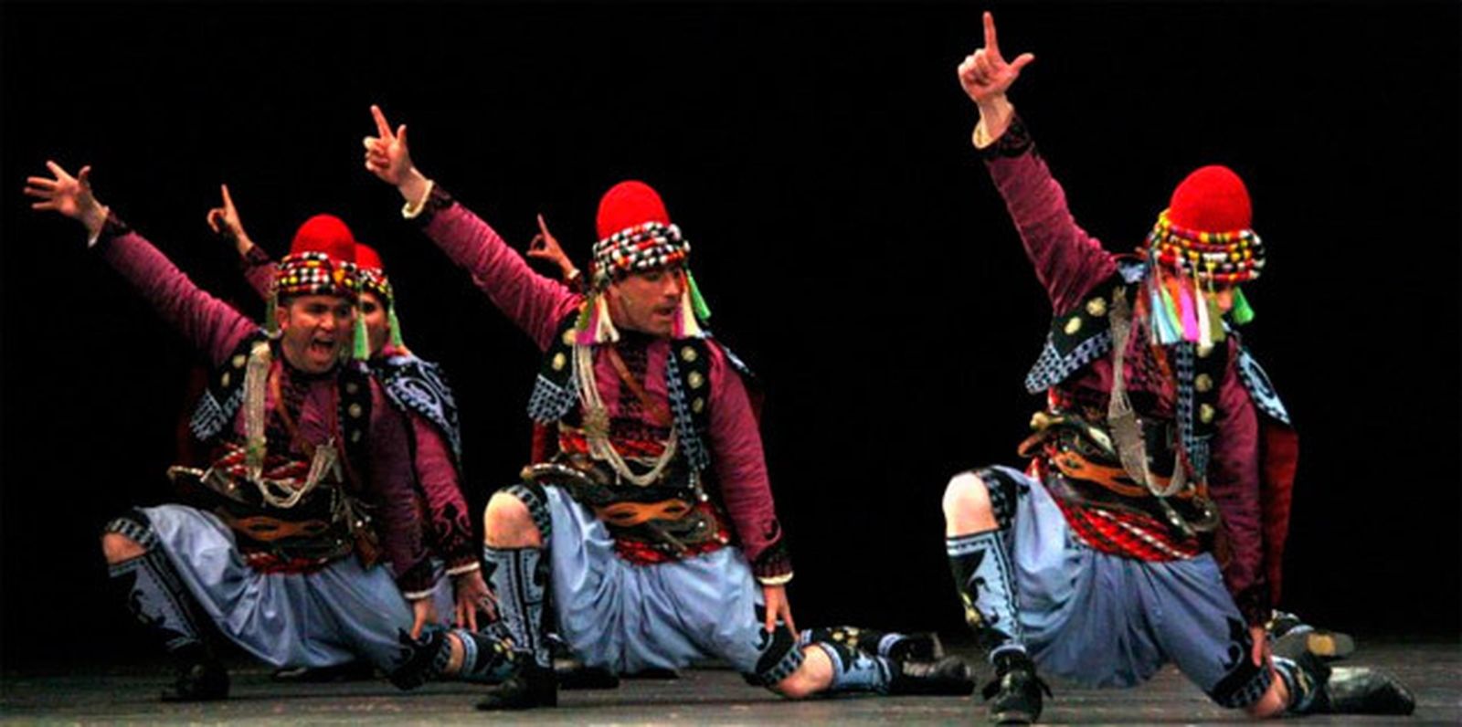 Zeybek, una de las danzas tradicionales turcas