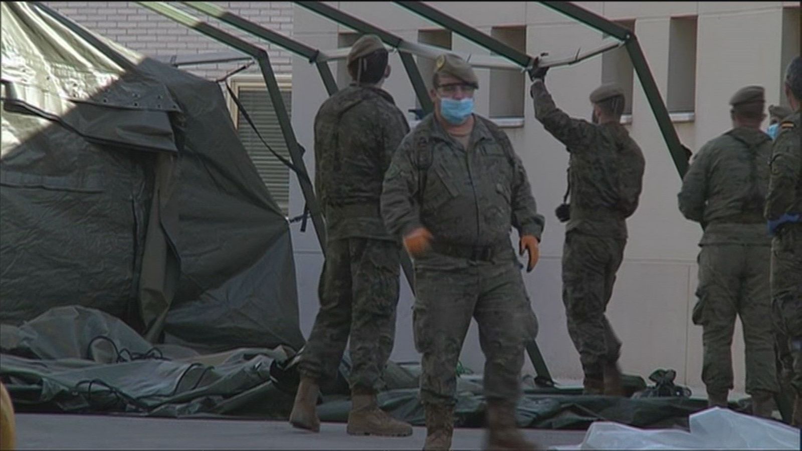 El Ejército desmonta el hospital de campaña que servía de apoyo al Gregorio Marañón