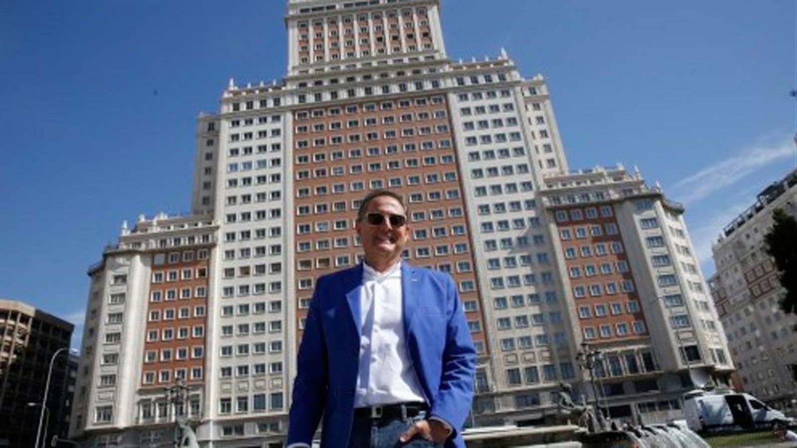 Baraka cierra la compra del Edificio España a Wanda y se lo vende a la cadena hotelera Riu