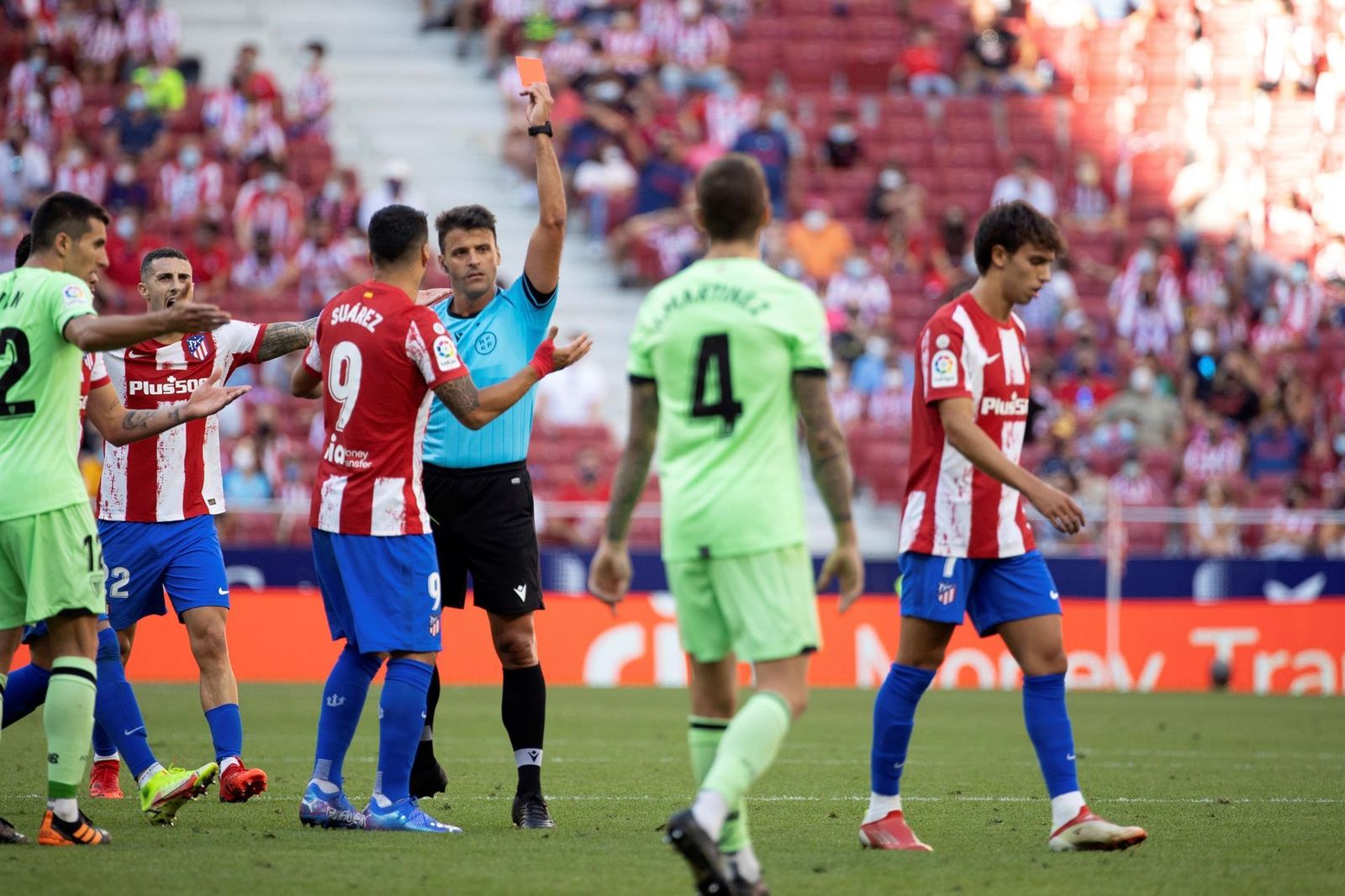 Joao Feñix expulsado ante el Athletic
