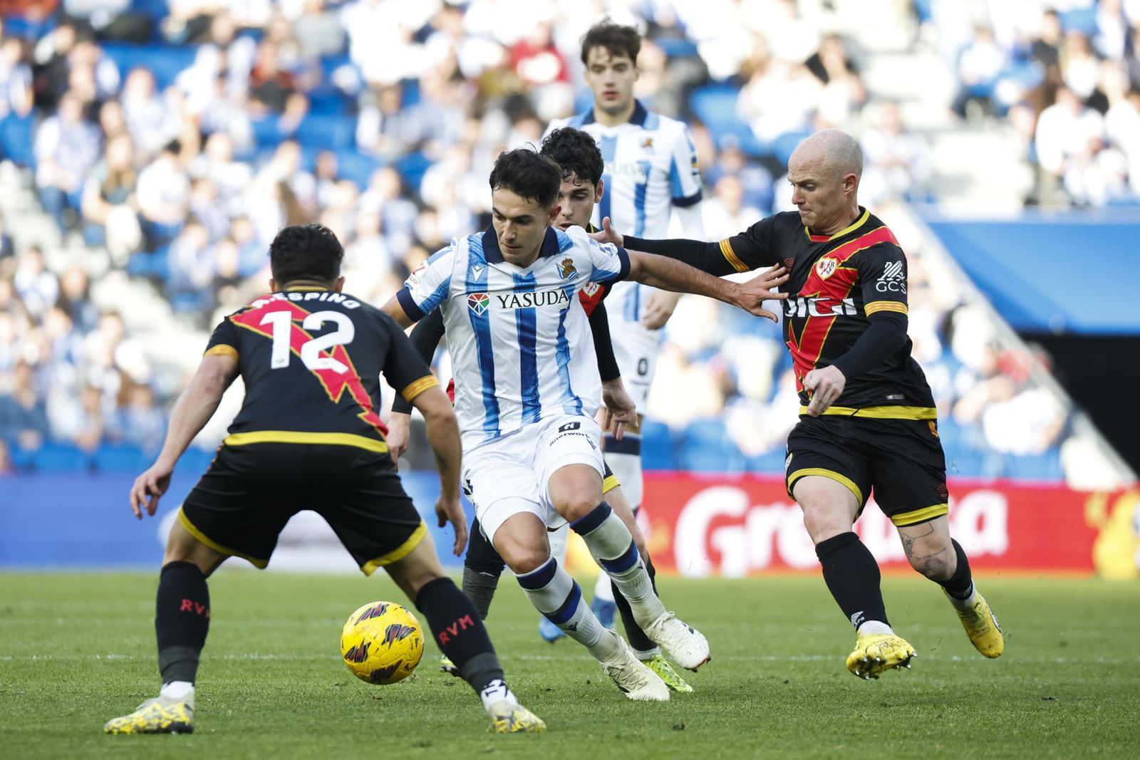 Imagen del partido entre Real Sociedad y Rayo Vallecano