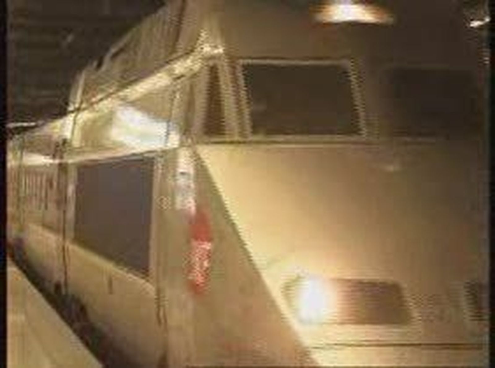 3TREN_20101018V0.wmv