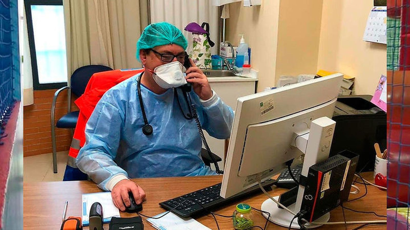 Un médico de Atención Primaria