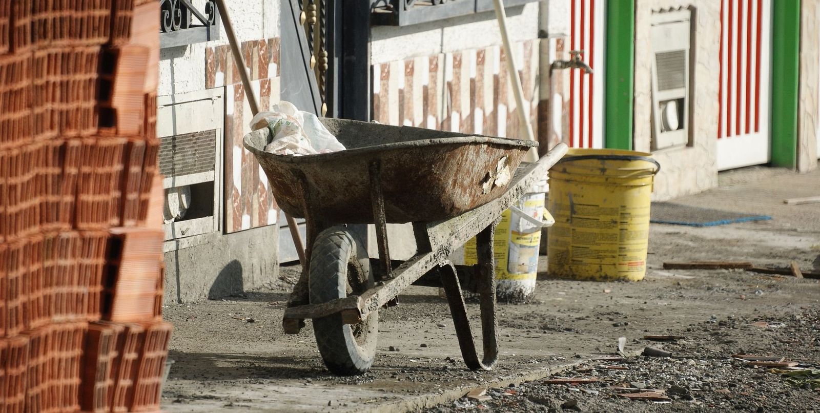 Se complica el relevo generacional en la construcción donde solo el 9% de los trabajadores son jóvenes