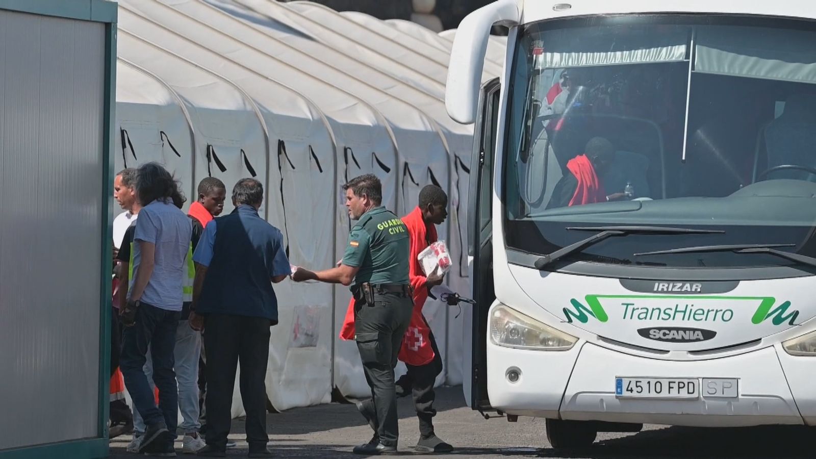 Menores inmigrantes en Canarias