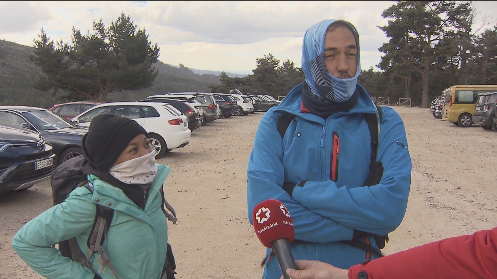 El frío y el viento evitan que la Sierra se llene de visitantes