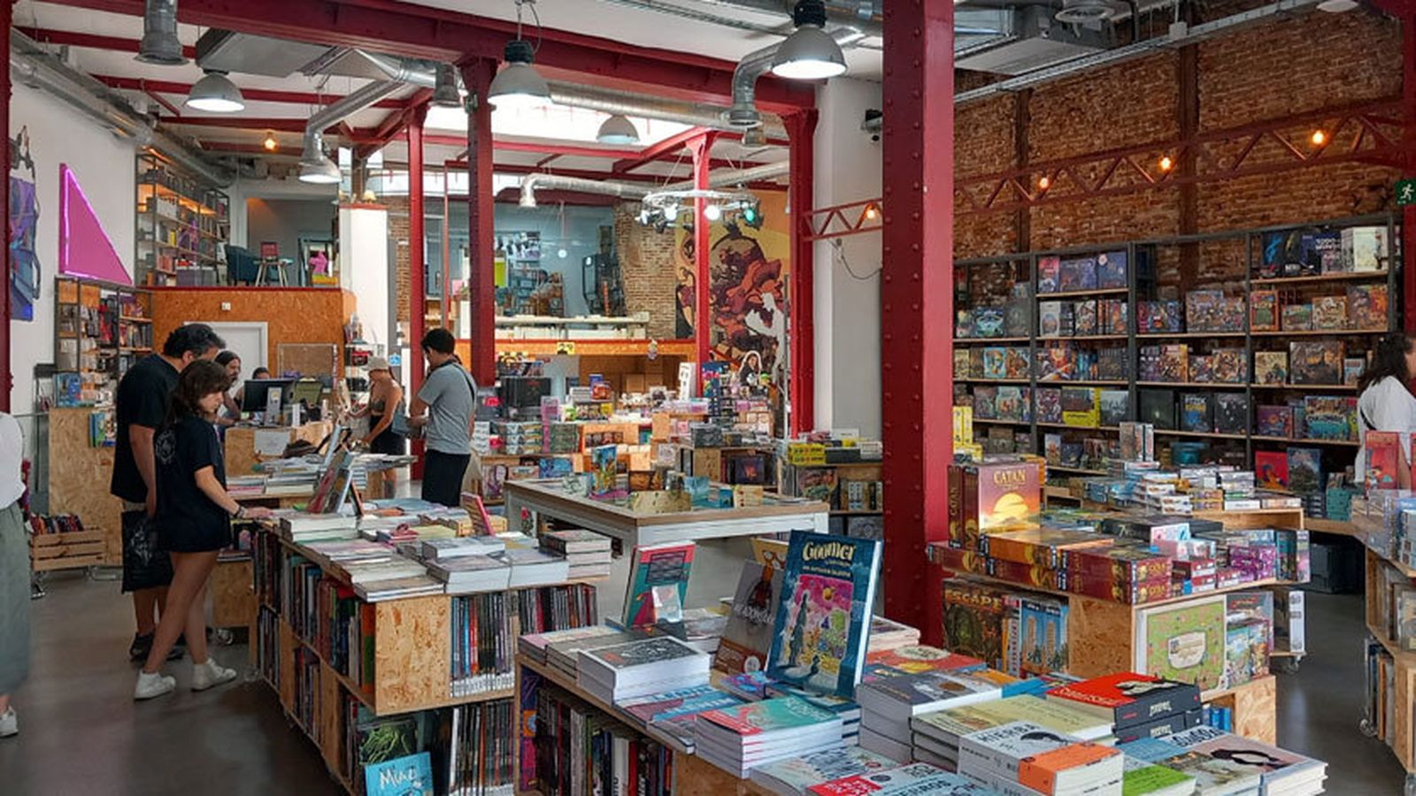Tienda Generación X en Tirso de Molina