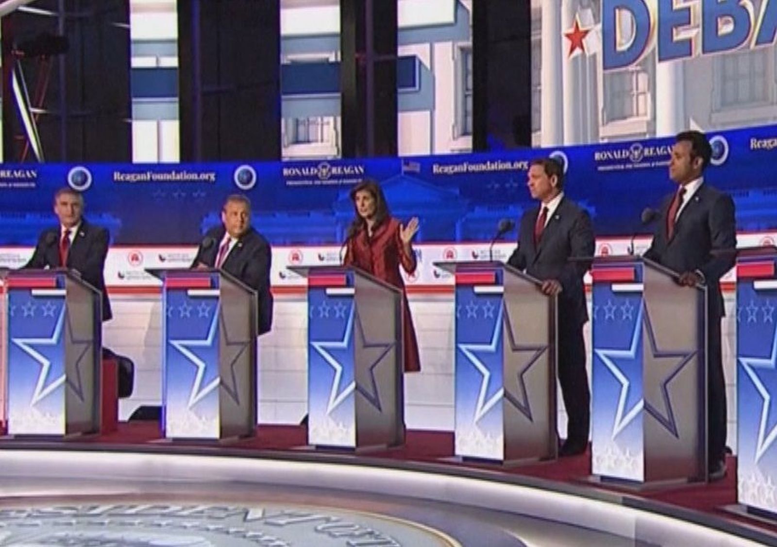 Trump evita aparecer en el segundo debate republicano tras ser declarado responsable de fraude