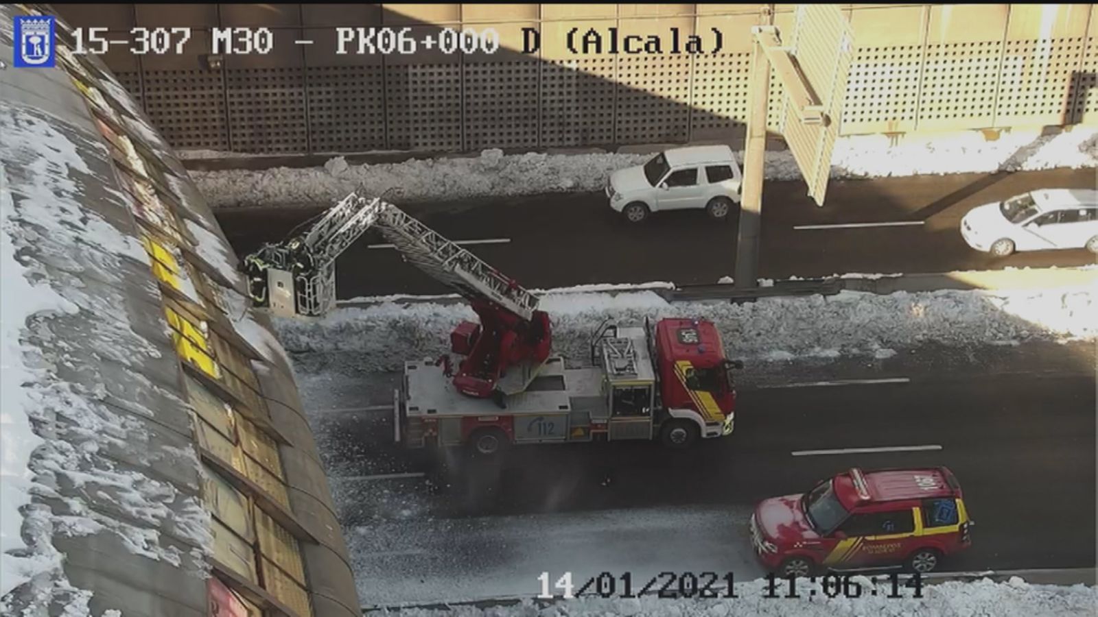 Quitando la nieve y el hielo en la M-30