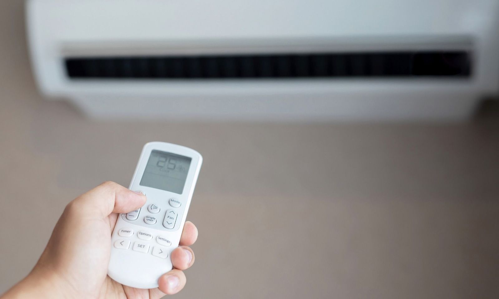 La pobreza energética, también en verano: ni aire acondicionado ni una escapada en vacaciones