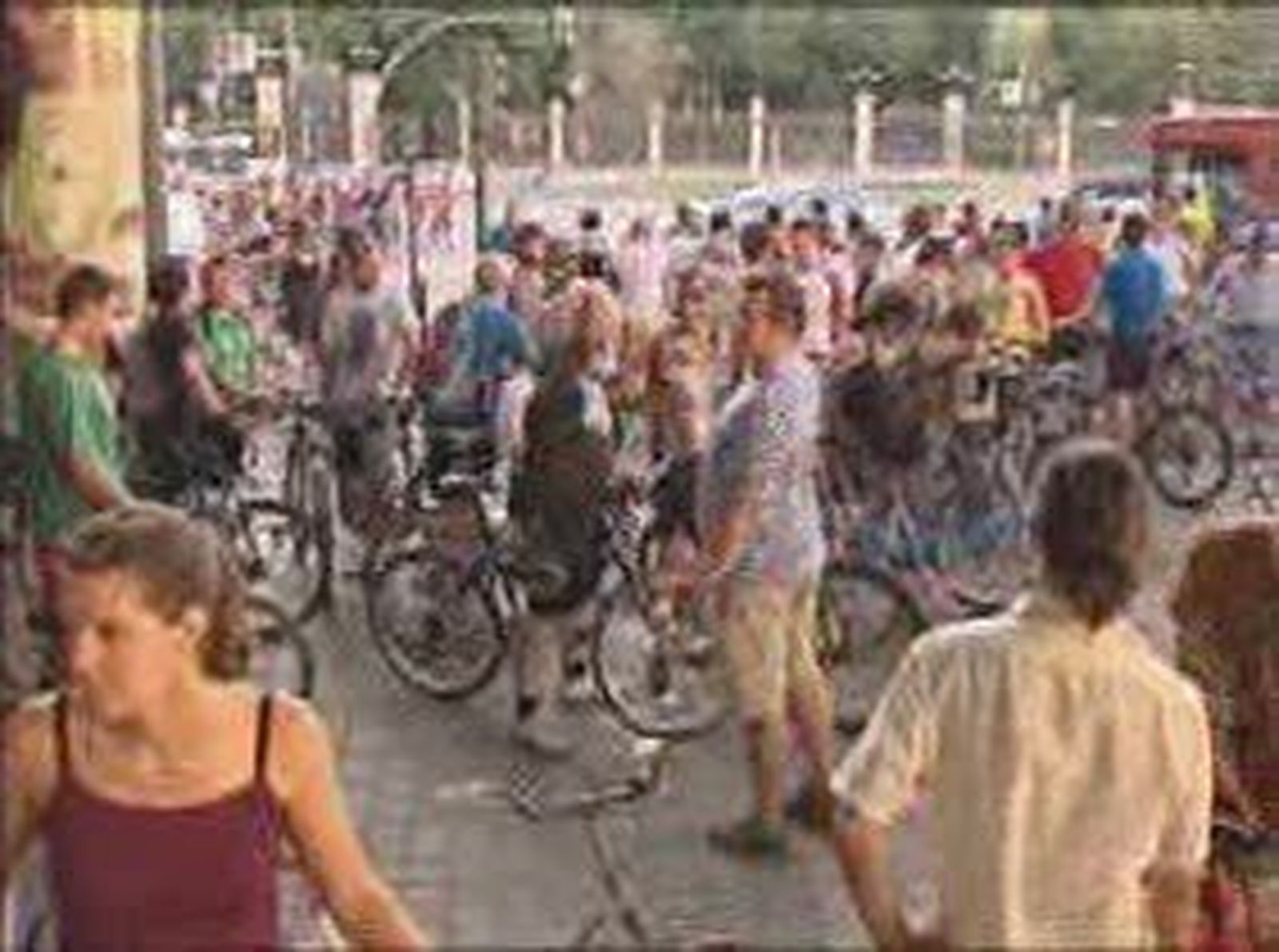 bicis_2010730V0.wmv