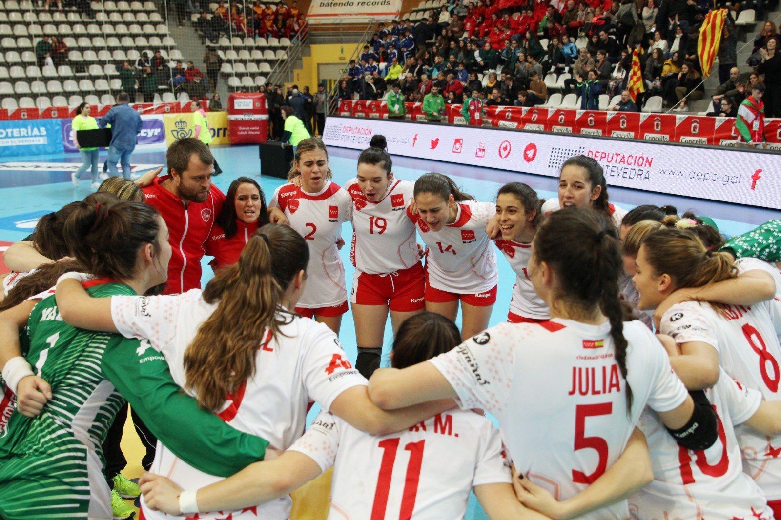 Laura Gil, de la cancha a entrenar al Balonmano Sanse
