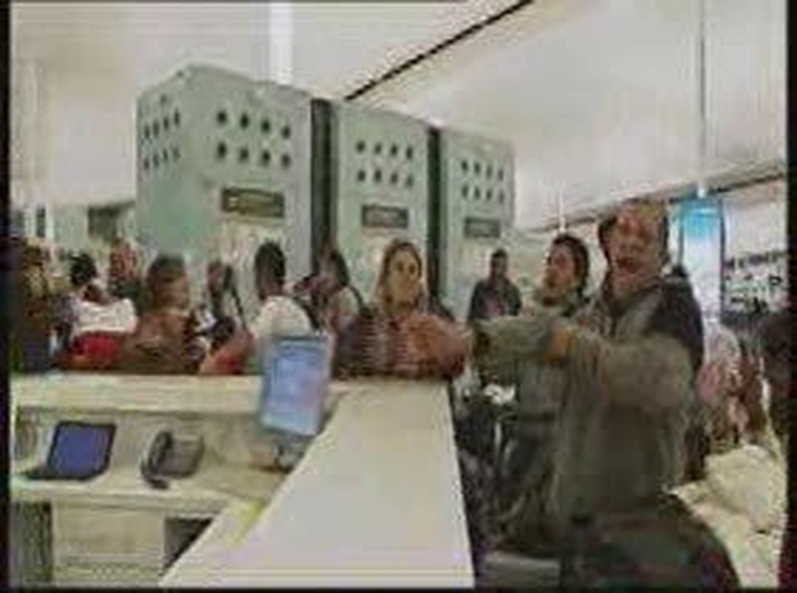 Colombianos_2010125V0.wmv