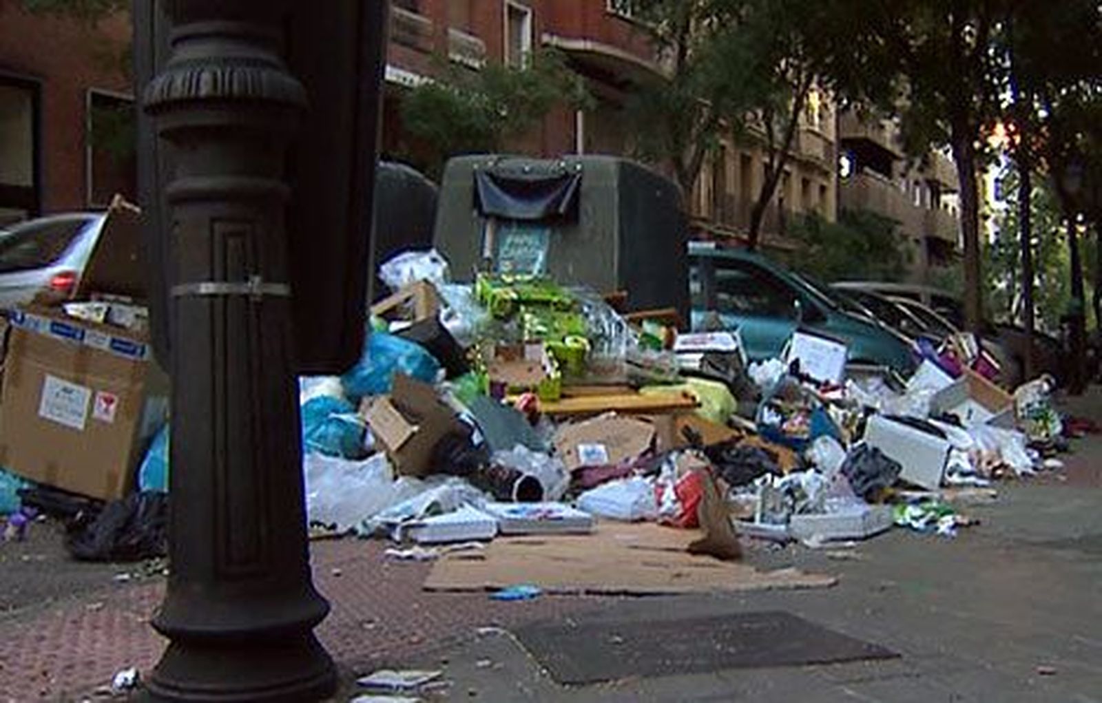 El coste de la huelga de limpieza se sufragará con el descuento en el pago de las concesionarias