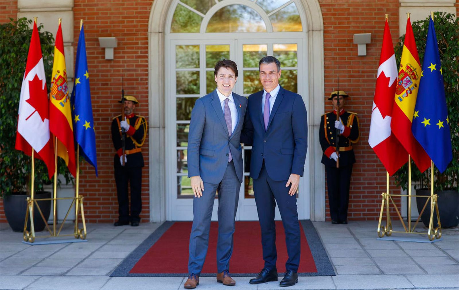 Sánchez y Trudeau celebran su "visión compartida" del mundo