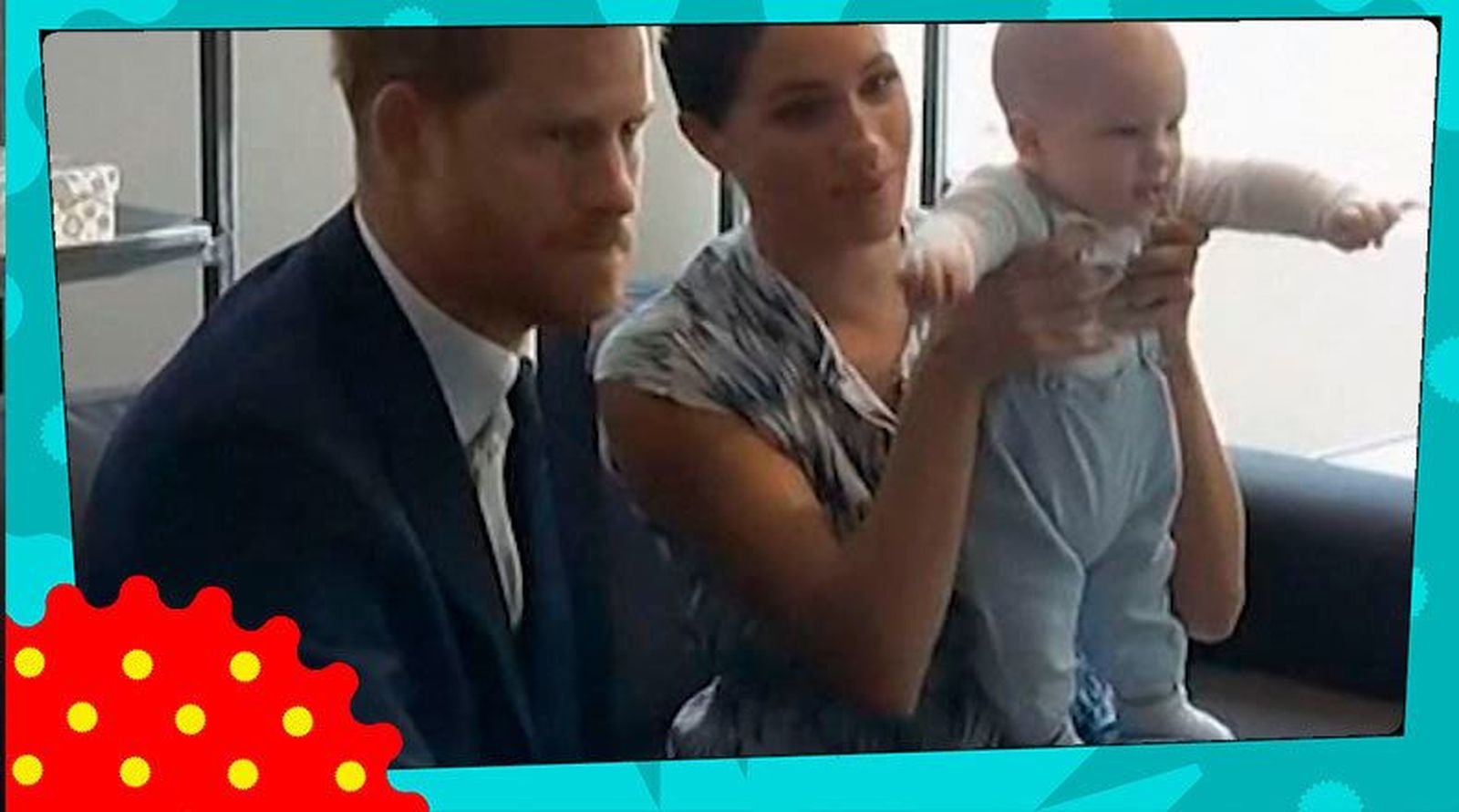 Meghan Markle vuelve a saltarse el protocolo y besa al Príncipe Harry en un acto oficial