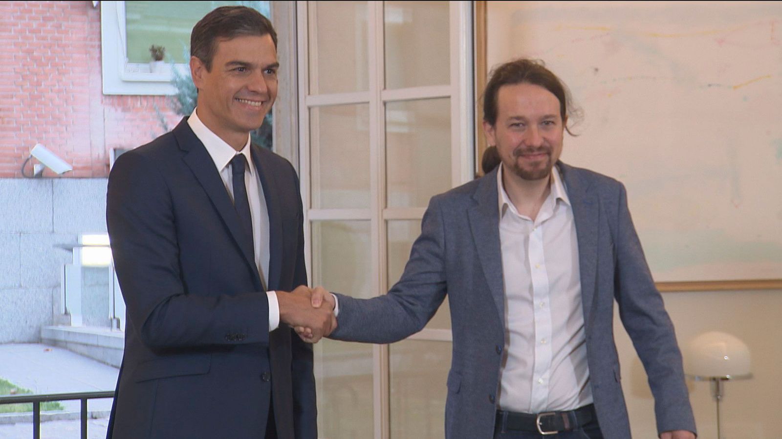 La precampaña electoral debate sobre los pactos del día después