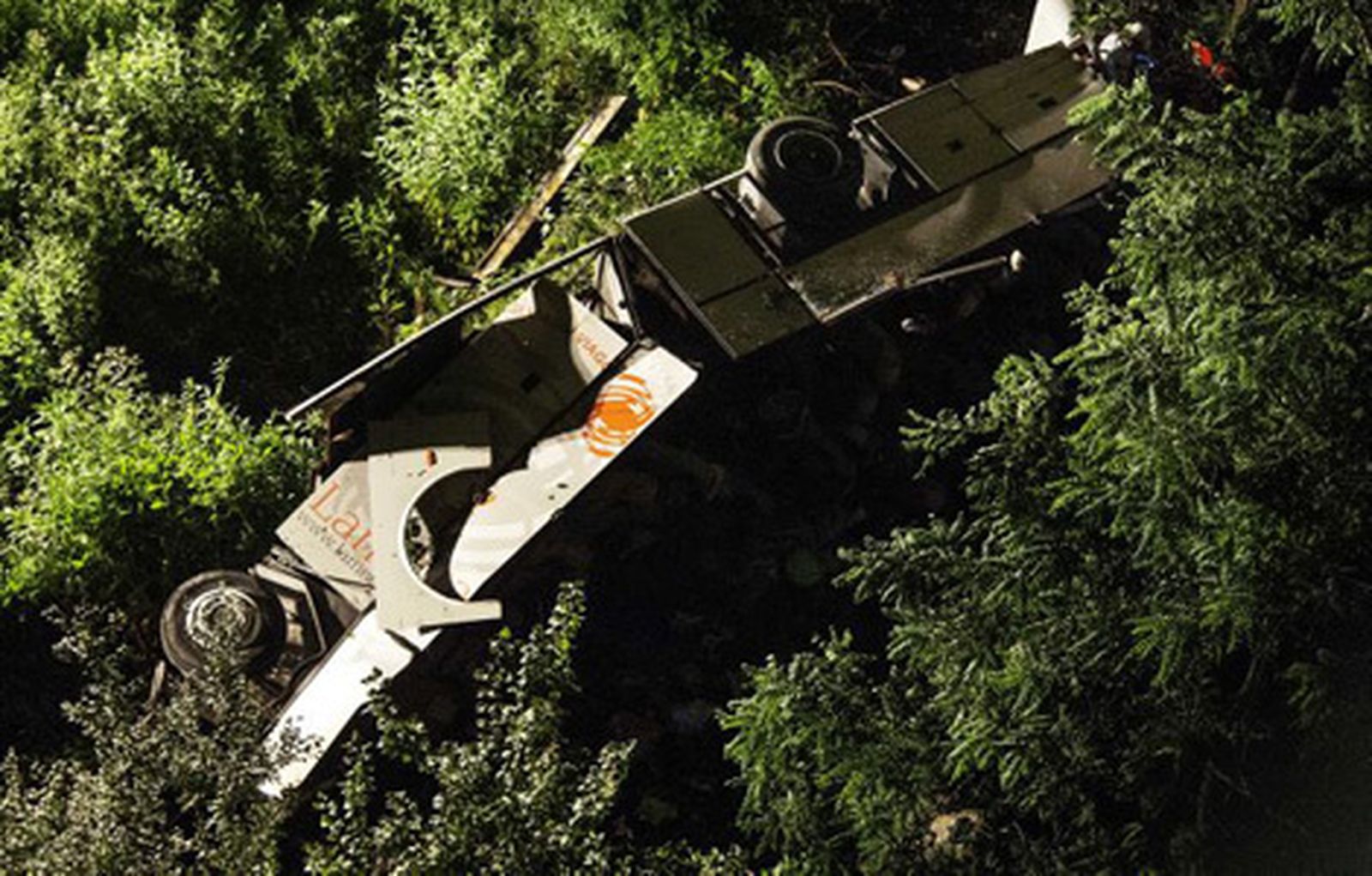 autobus_italia_accidente