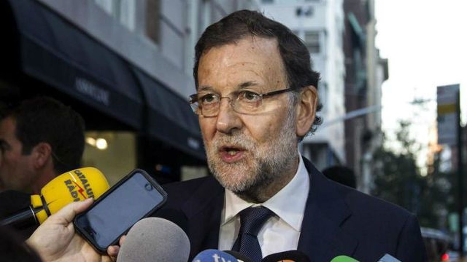 Rajoy responde de forma tajante a Bruselas: "España no incumplirá el déficit"