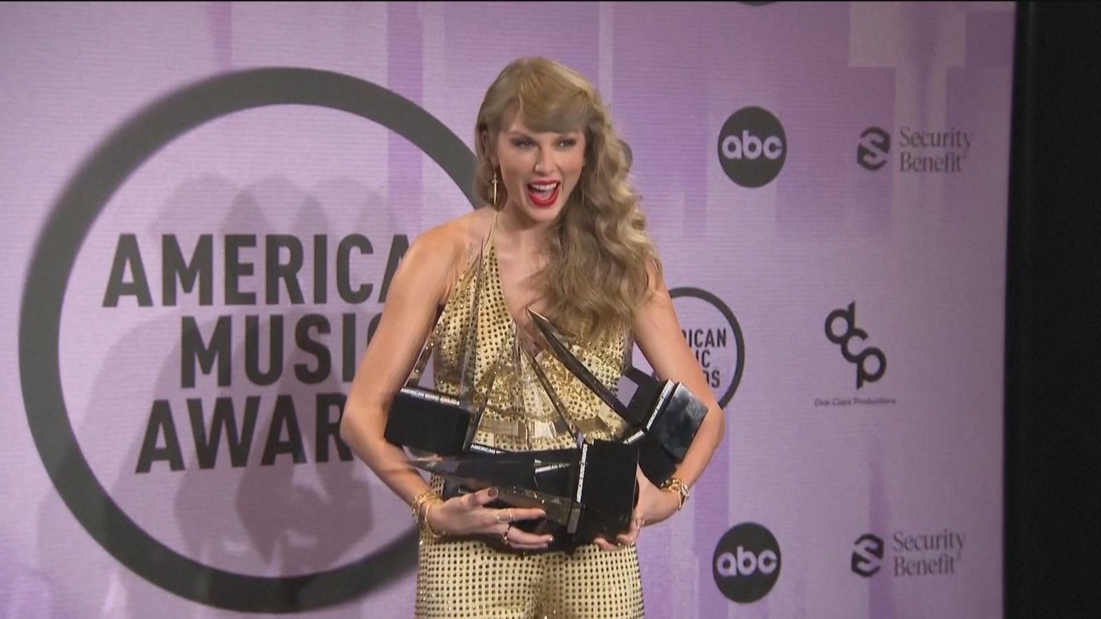 Taylor Swift, 'Artista del Año' en los premios 'American Music Awards'
