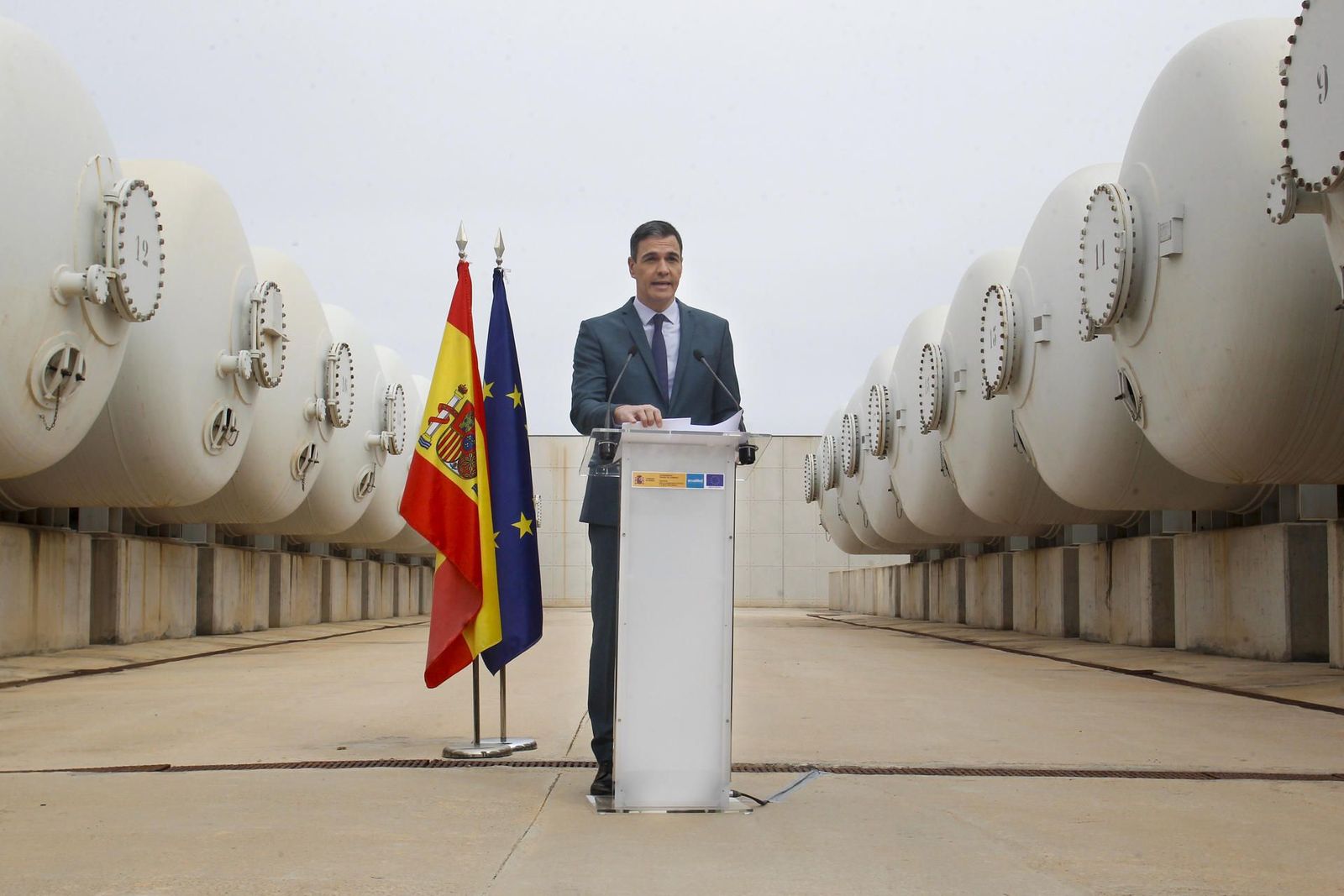Sánchez anuncia que la desaladora de Torrevieja incrementará en un 50% su capacidad