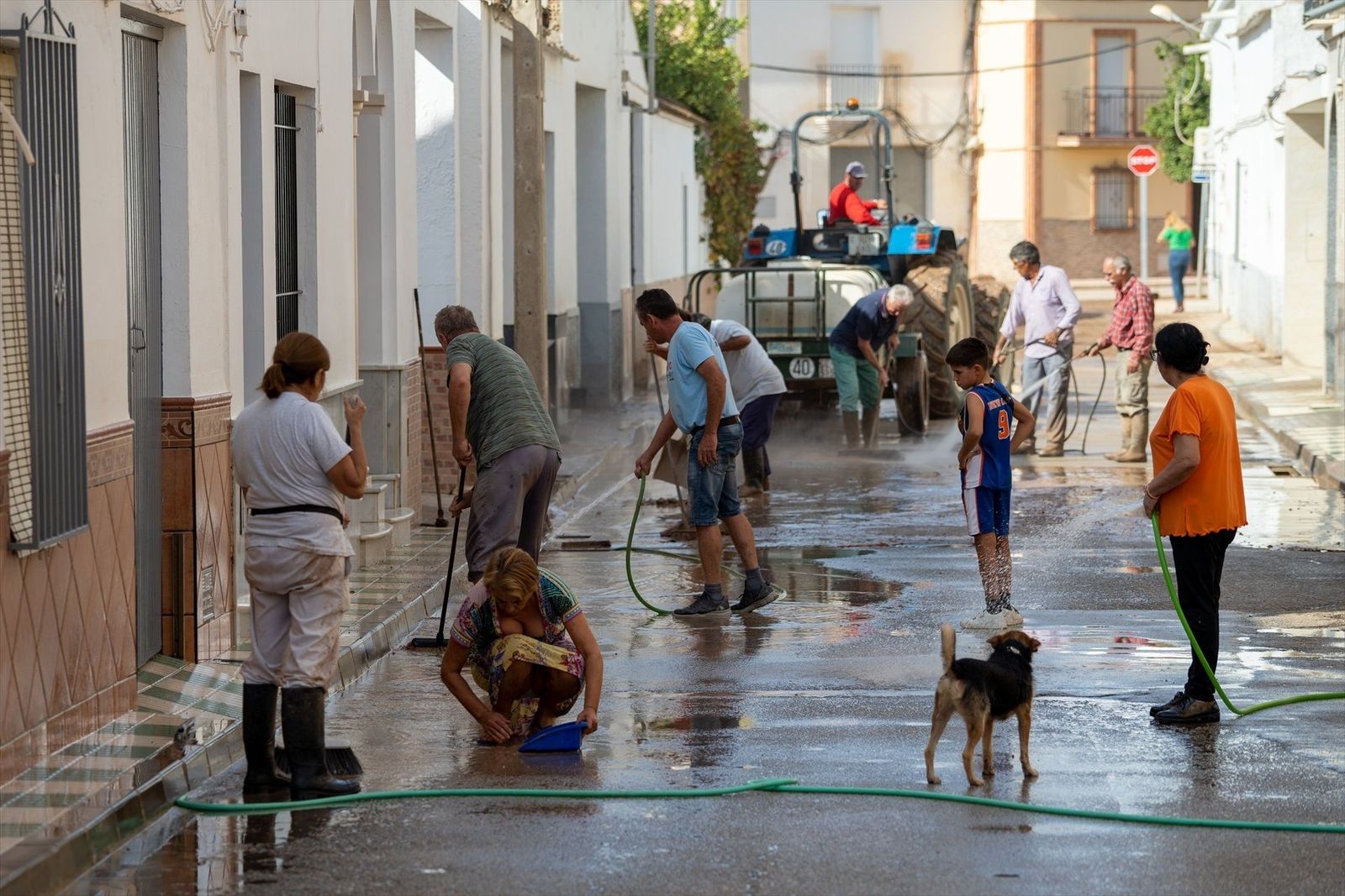 Las lluvias en la provincia de Sevilla causan medio centenar de incidencias