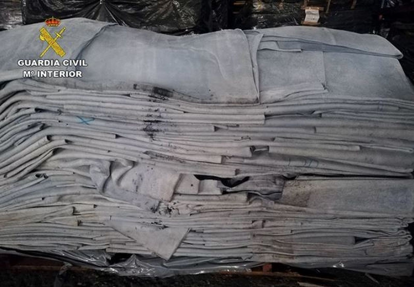 La Guardia civil intercepta un camión con 127 kilos de cocaína en Lorca