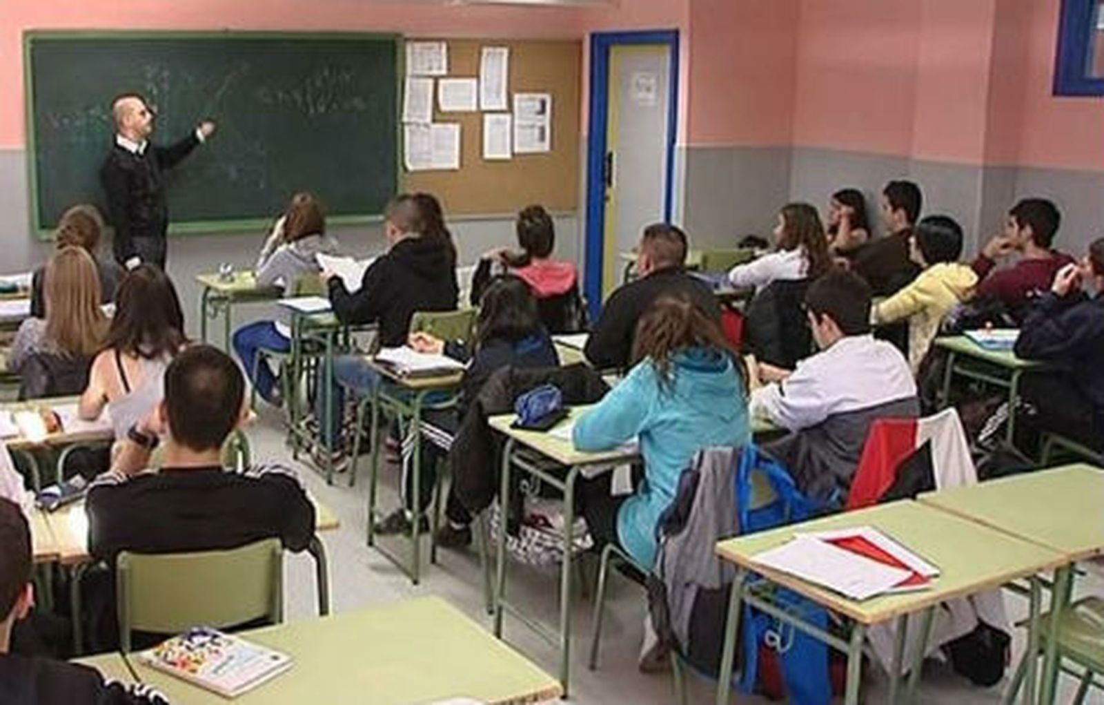 Alumnos en clase