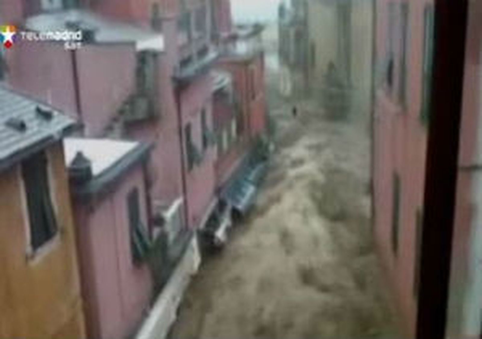 Cinco muertos y ocho desaparecidos por  las inundaciones en el norte de Italia