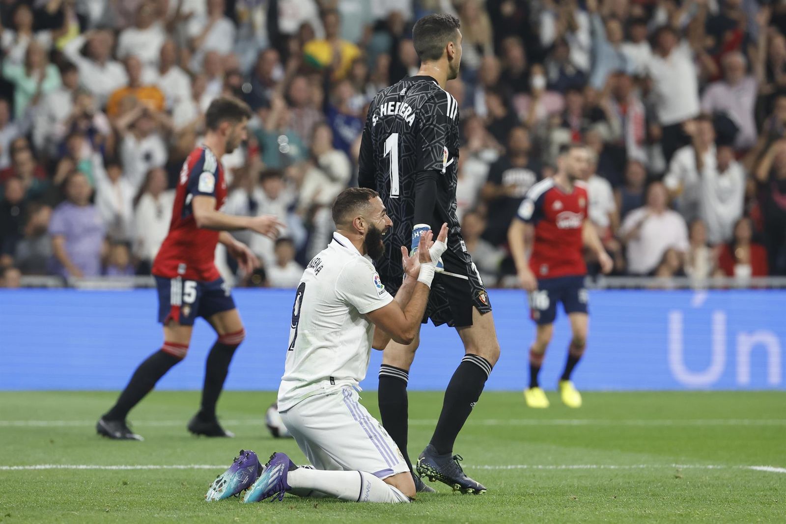 Osasuna empata en el Bernabéu
