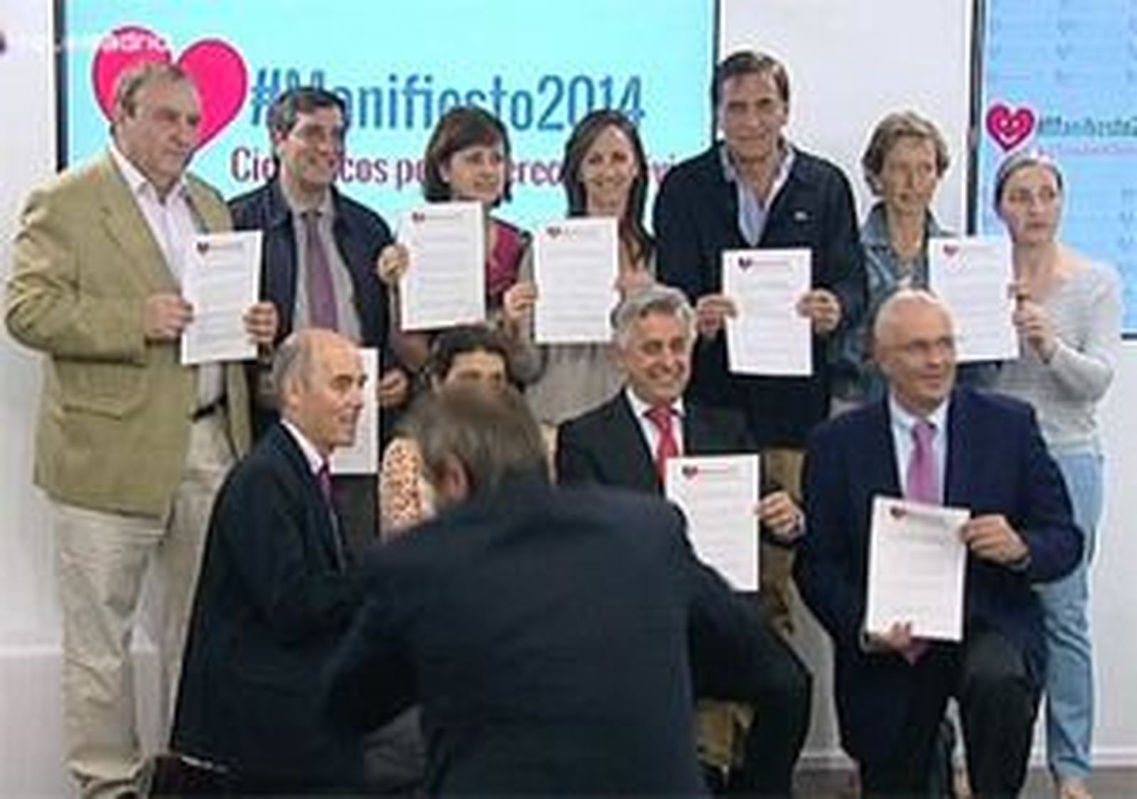 Más de 600 médicos firman un manifiesto  en defensa de la vida desde la fecundación