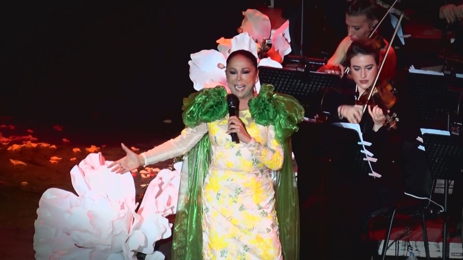Isabel Pantoja cancela su concierto en Valladolid por agotamiento