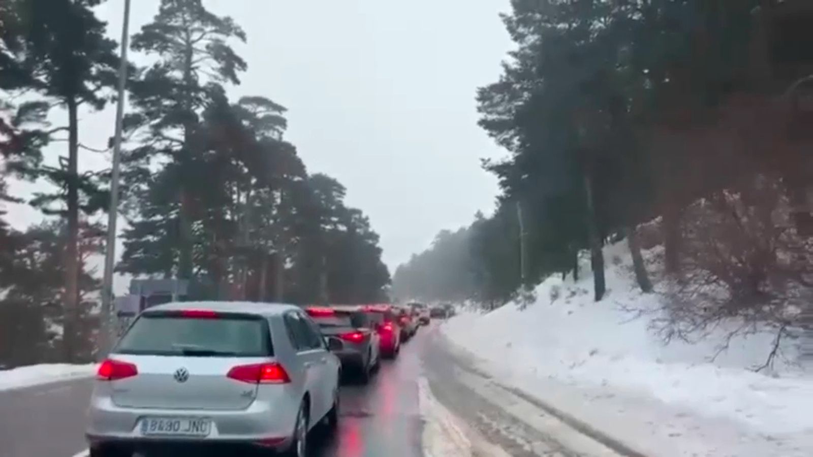 Atascos en la subida a Navacerrada
