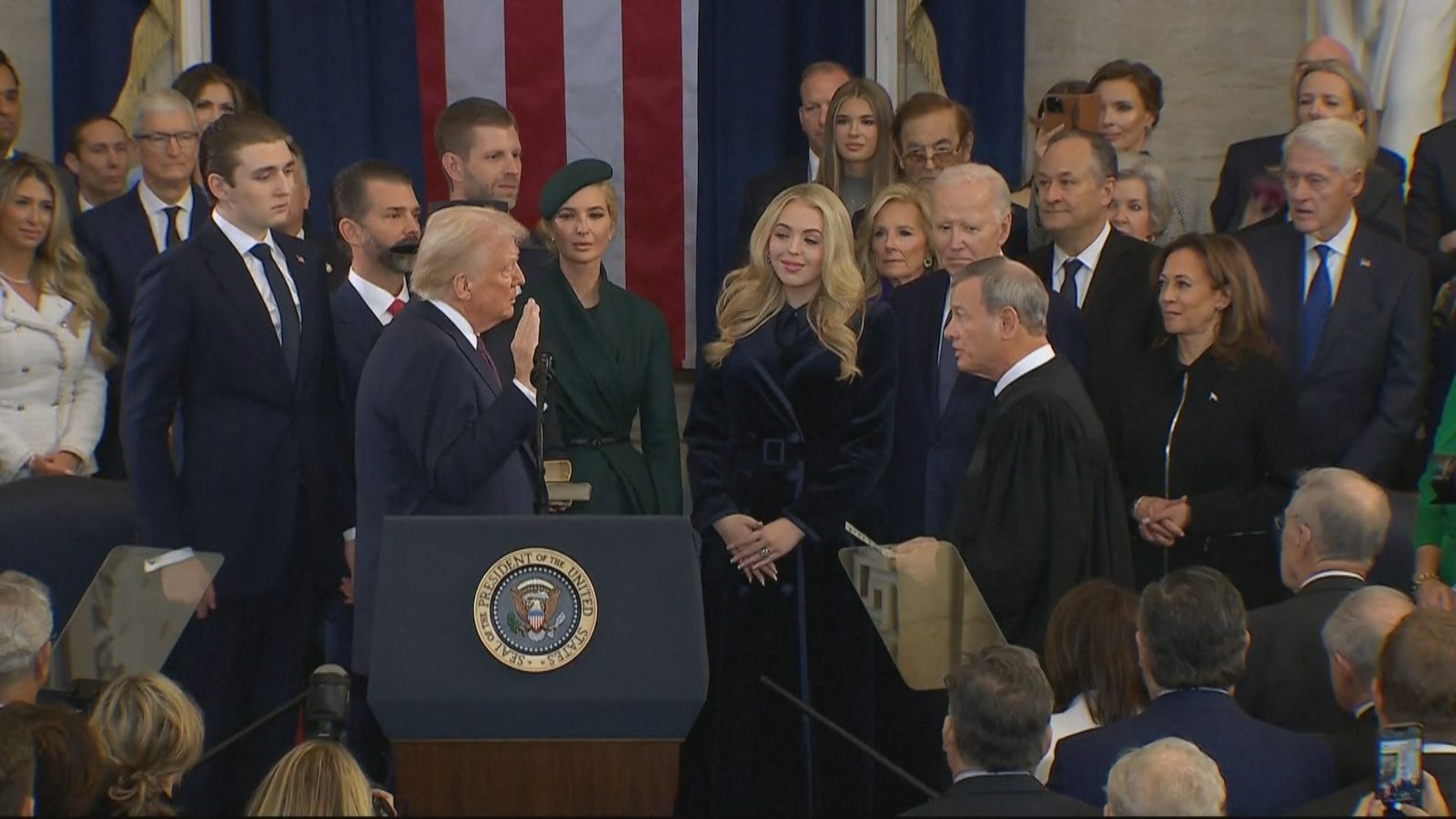 Trump proclama en su discurso inaugural que "el declive de EEUU ha terminado"