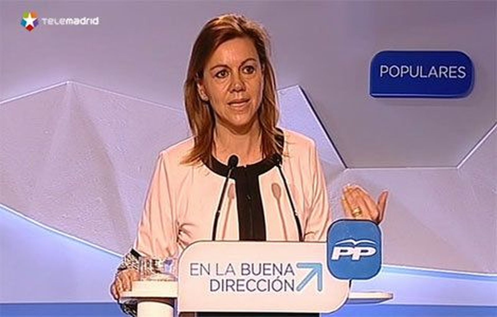 Cospedal pide voto al PP frente a personalismos, antisistema y los del "pasado"