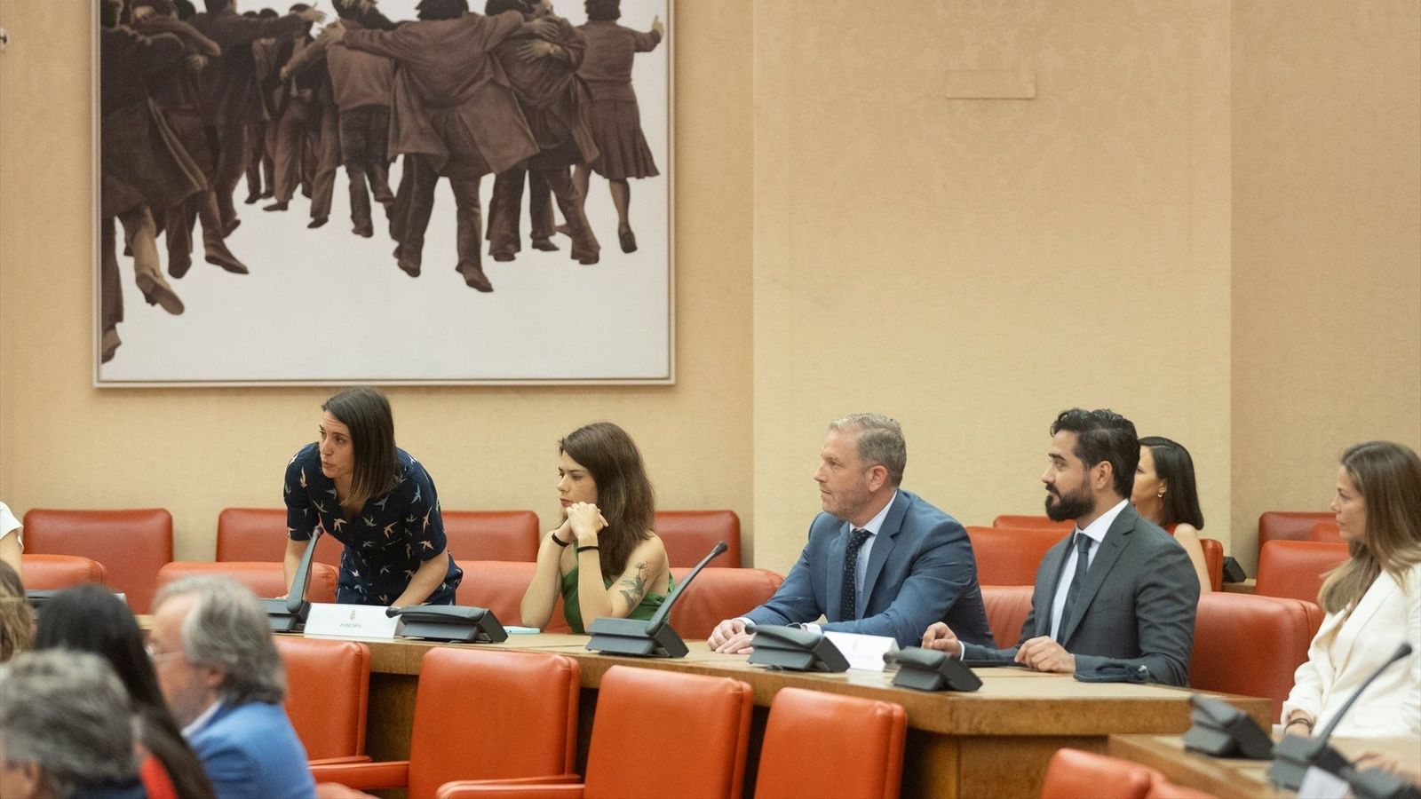 Los eurodiputados acatan la Constitución