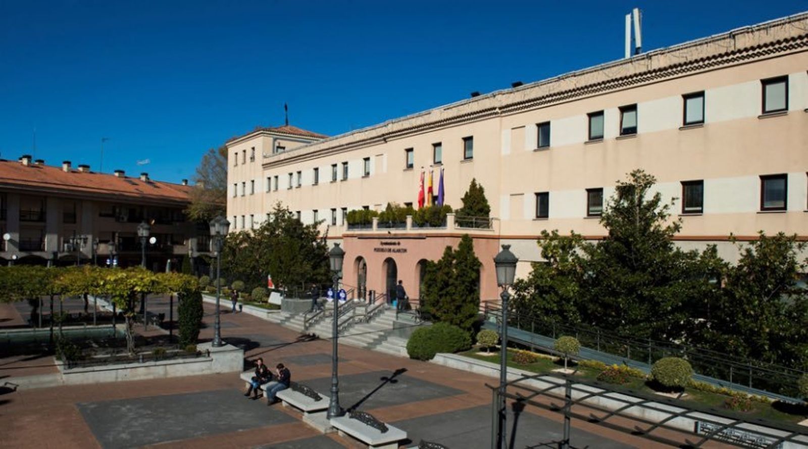 Fachada del ayuntamiento de Pozuelo de Alarcón