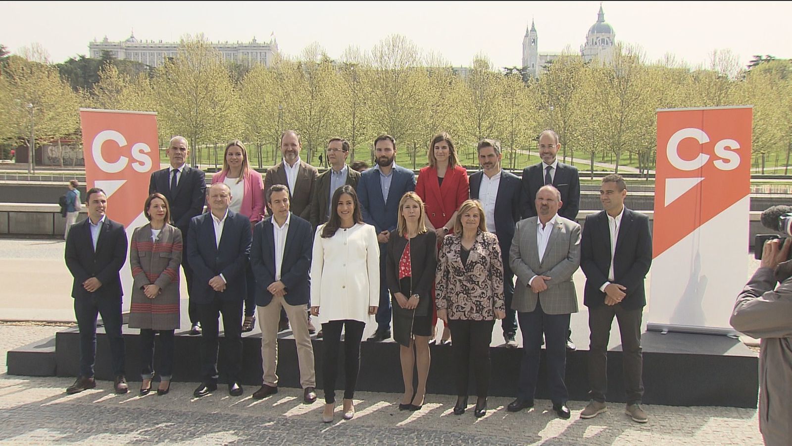 Begoña Villacís y su equipo electoral