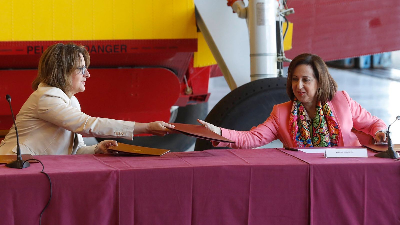 Teresa Ribera y Margarita Robles