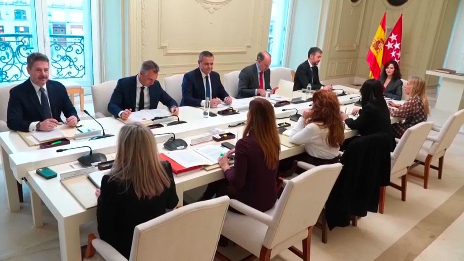 Ayuso celebra siete años en Sol con Madrid como la primera economía del país y cifras históricas de empleo