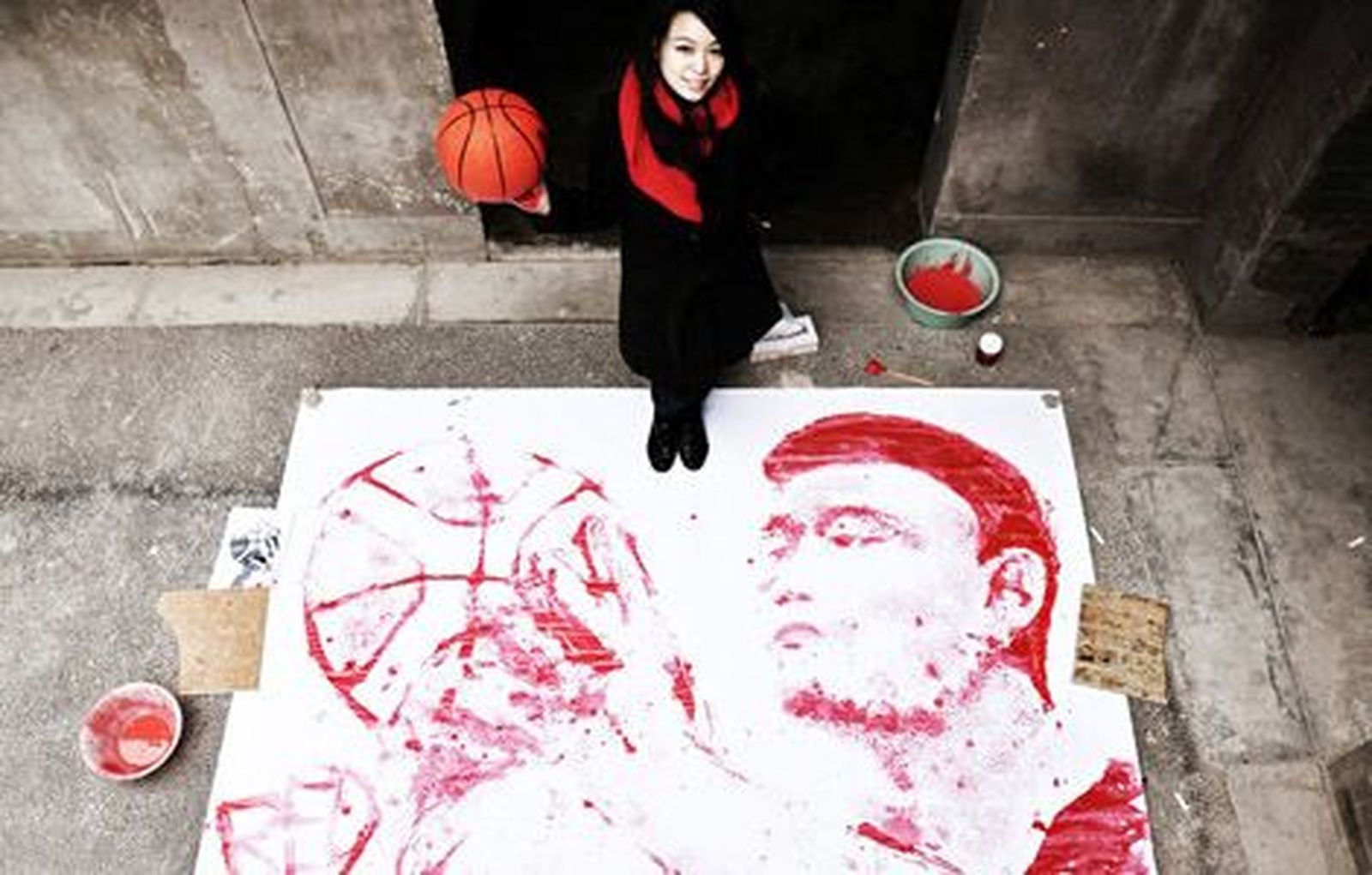 Pintando con una pelota